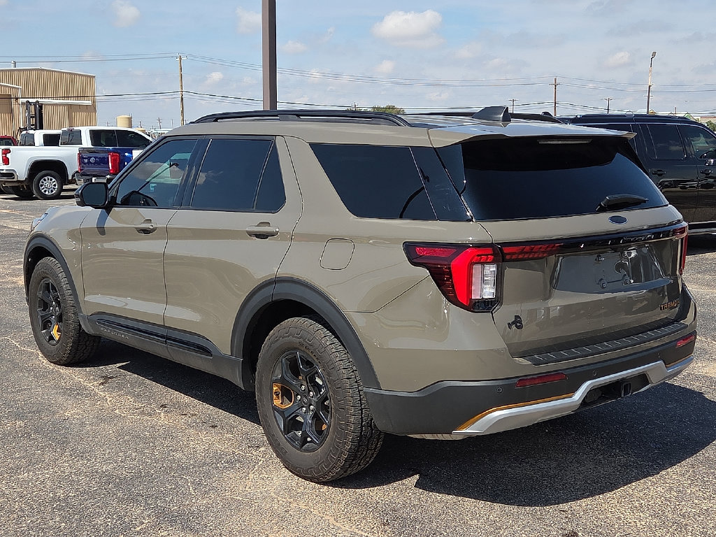 Used 2026 Ford Explorer Tremor w/ Tremor Ultimate Package AWD/4WD image 3