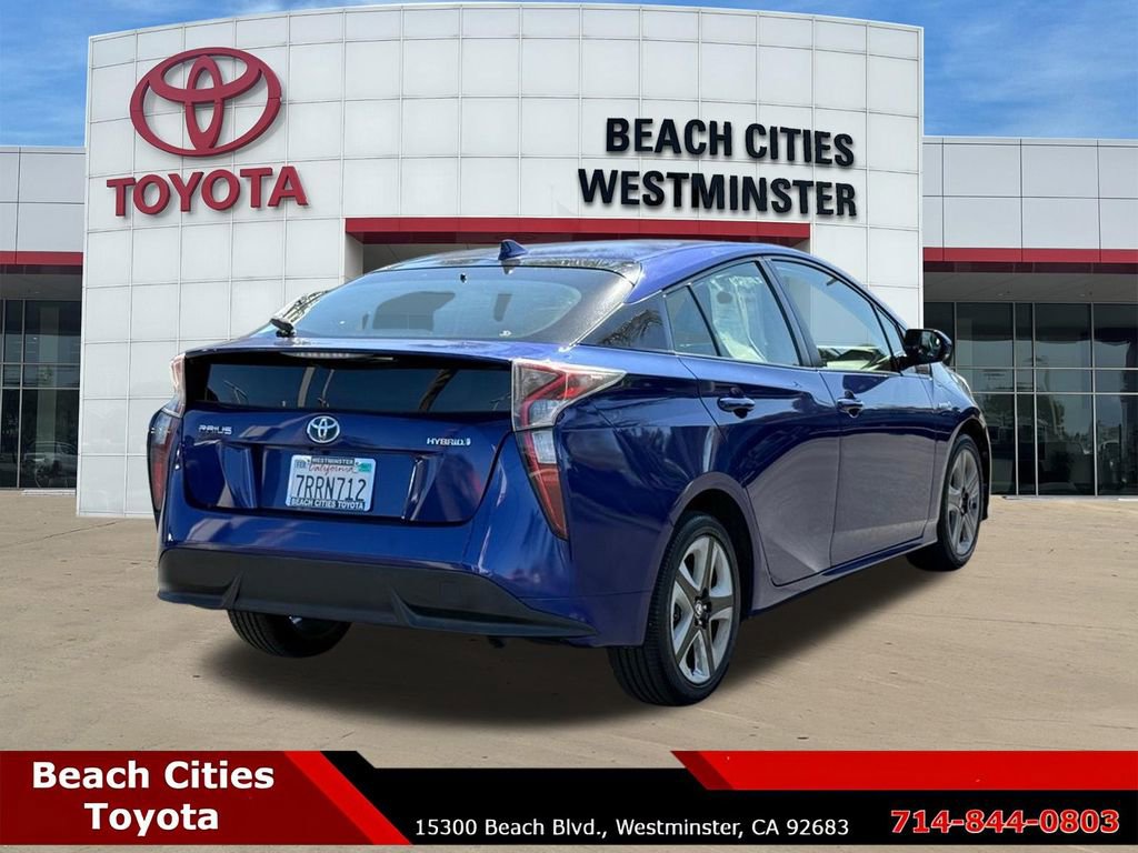 Used 2016 Toyota Prius Three Touring w/ Preferred Accessory Package image 11