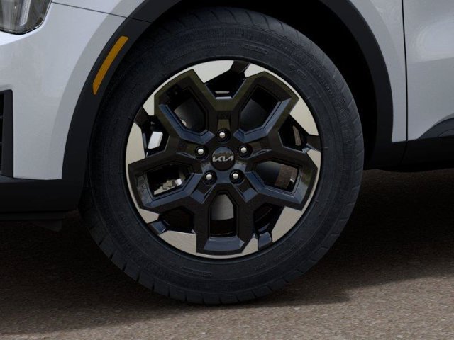 New 2026 Kia Sorento S FWD image 10