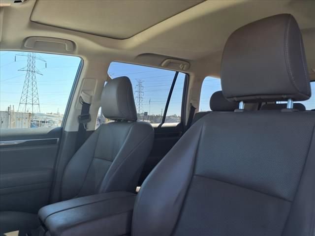 Used 2017 Lexus GX 460 w/ Navigation Package AWD/4WD image 18
