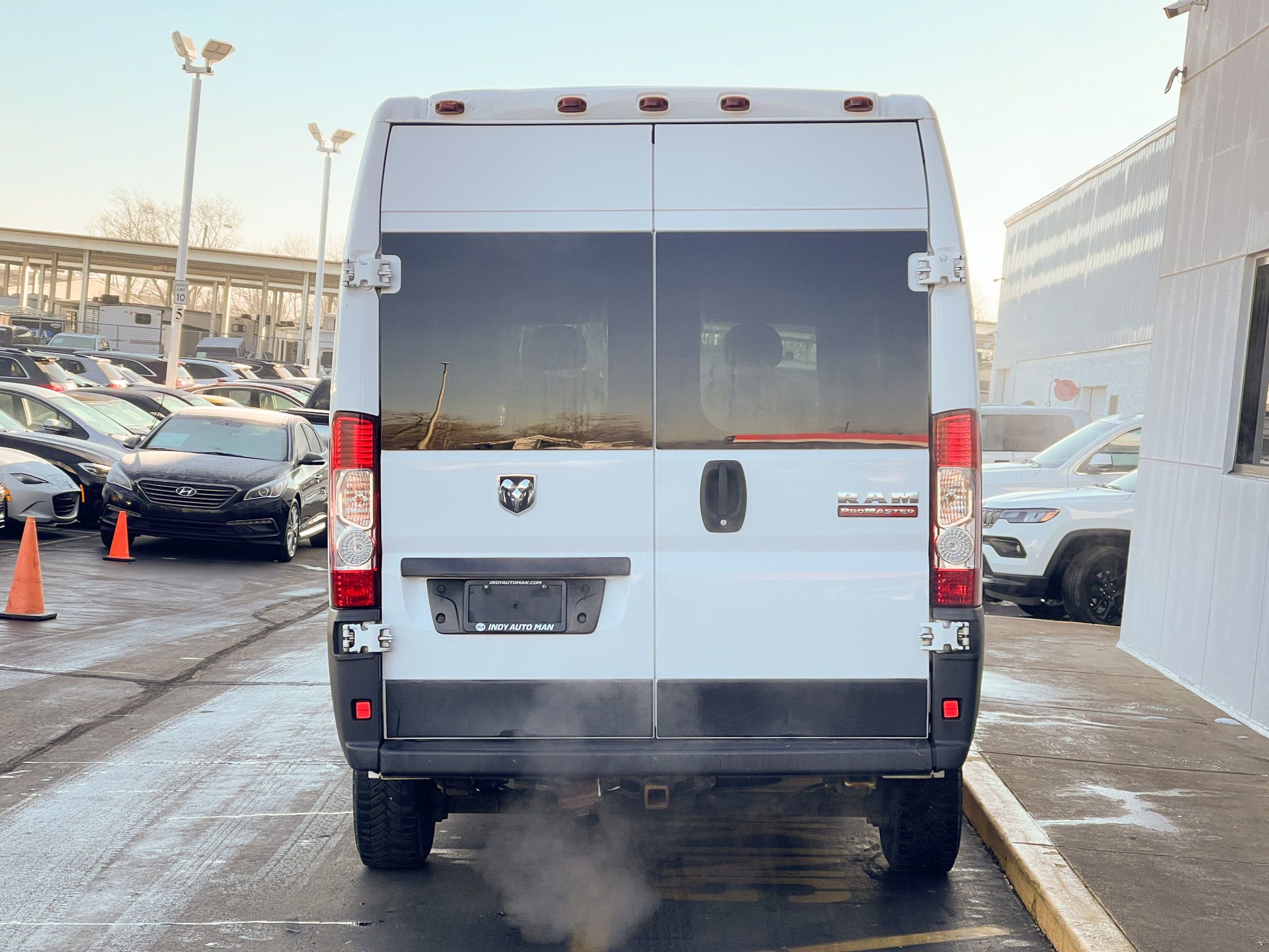 Used 2017 RAM ProMaster 2500 FWD image 4