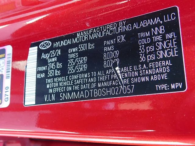 Used 2025 Genesis GV70 2.5T AWD/4WD image 26