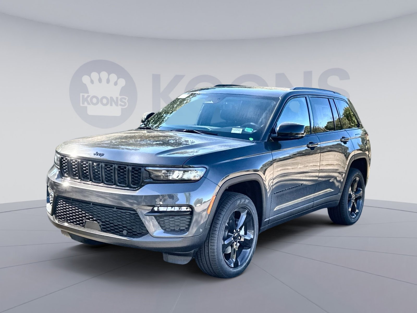 New 2025 Jeep Grand Cherokee Limited w/ Luxury Tech Group II image 1
