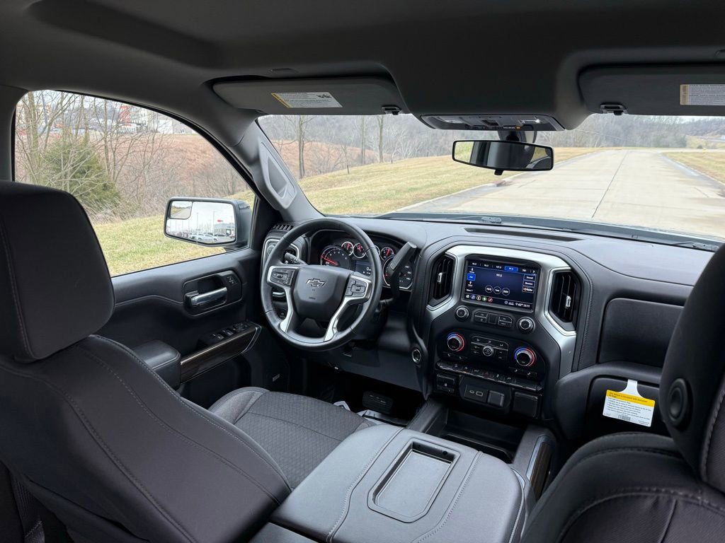 Used 2020 Chevrolet Silverado 1500 RST w/ All-Star Edition image 23
