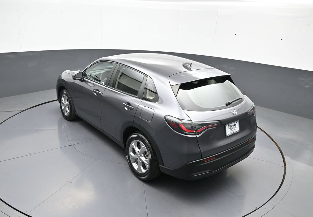 Certified 2023 Honda HR-V LX image 38