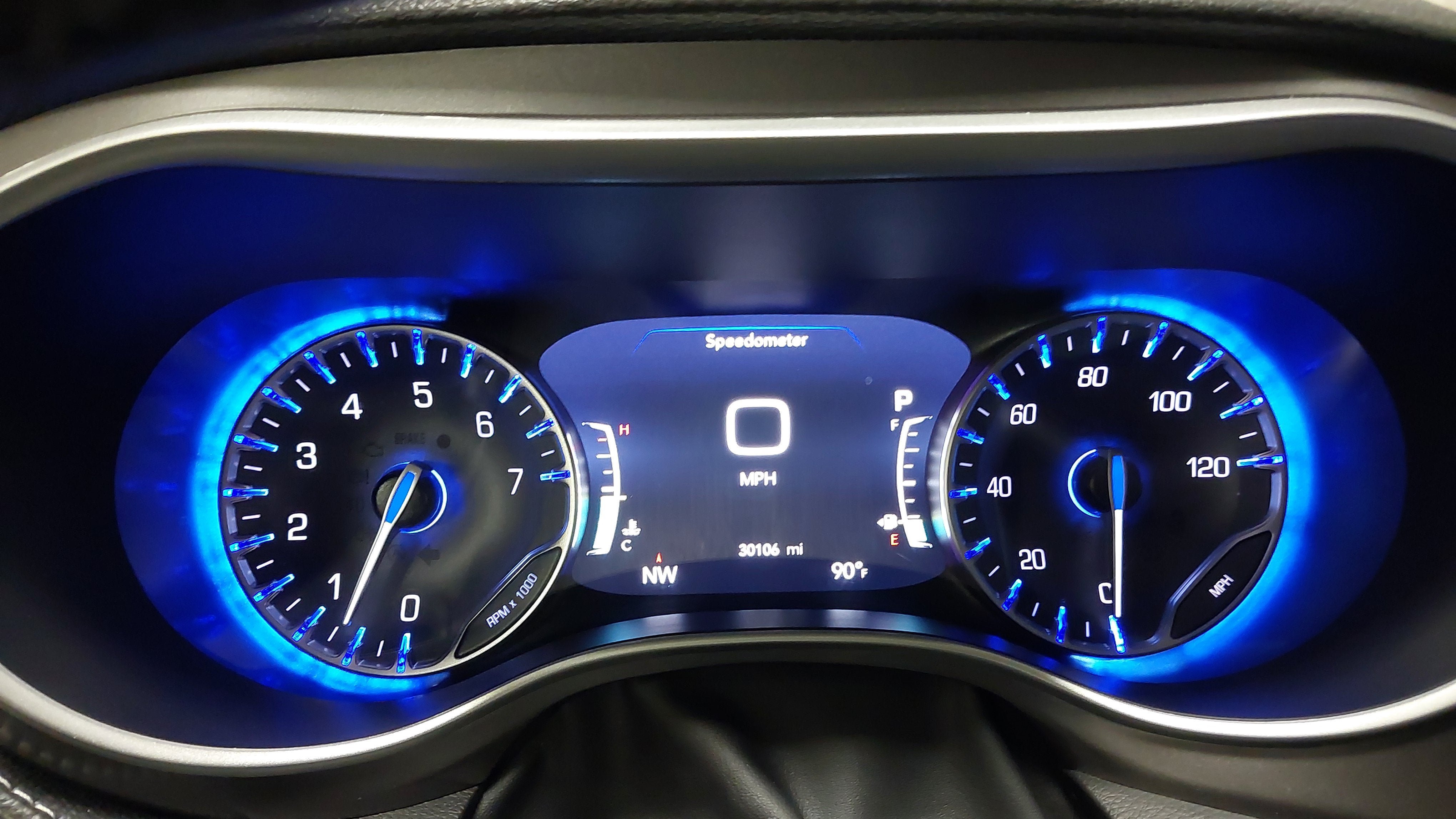 Used 2024 Chrysler Pacifica Touring-L w/ Uconnect Theater Family Group FWD image 19