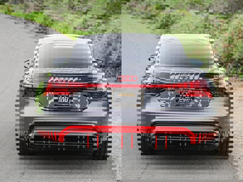 Used 2023 Audi RS e-tron GT image 8