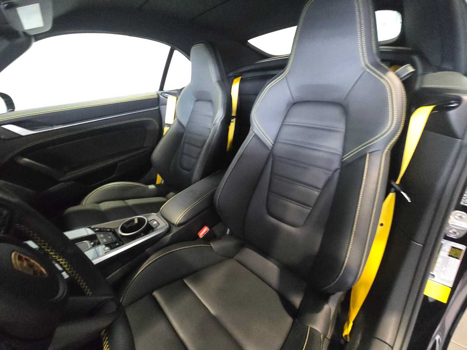 Used 2025 Porsche 911 Turbo S AWD/4WD image 5