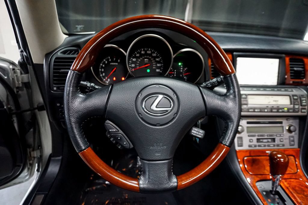 Used 2004 Lexus SC 430 Convertible RWD image 52