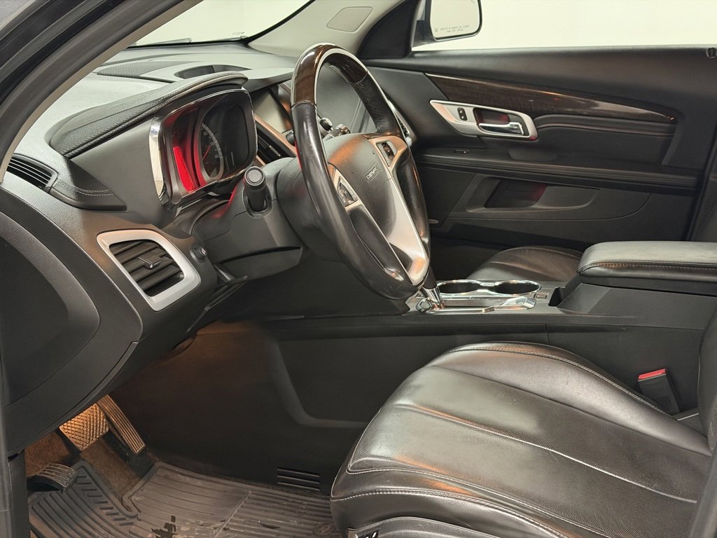 Used 2017 GMC Terrain Denali w/ Cargo Package image 26