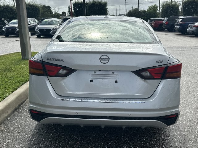 Certified 2023 Nissan Altima 2.5 SV FWD image 8