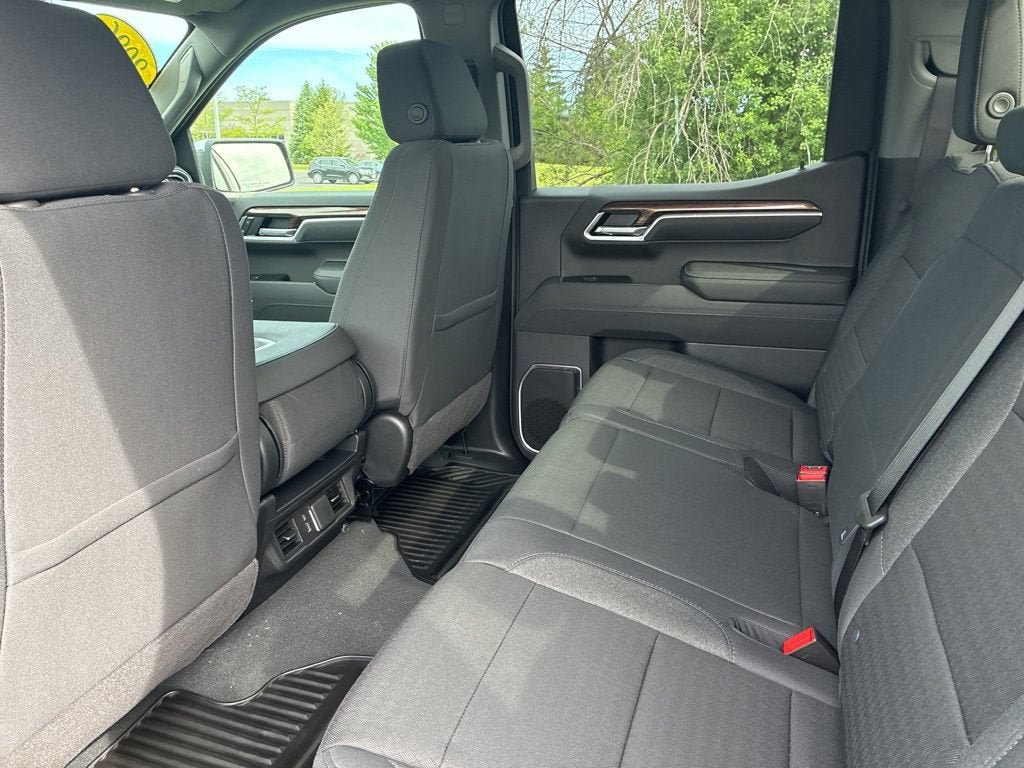 New 2026 Chevrolet Silverado 1500 LT AWD/4WD image 4