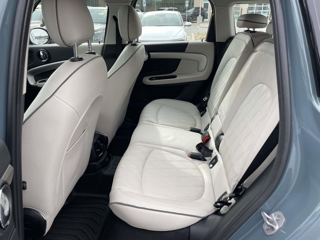 Used 2023 MINI Cooper Countryman SE image 3