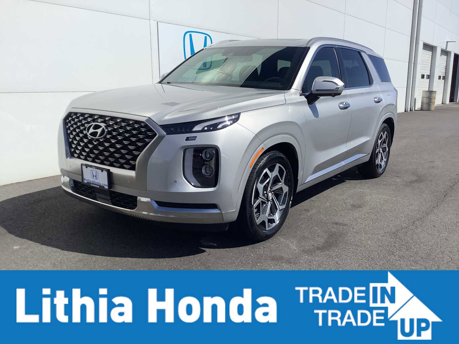 Used 2022 Hyundai Palisade Calligraphy w/ Winter Package AWD/4WD image 1