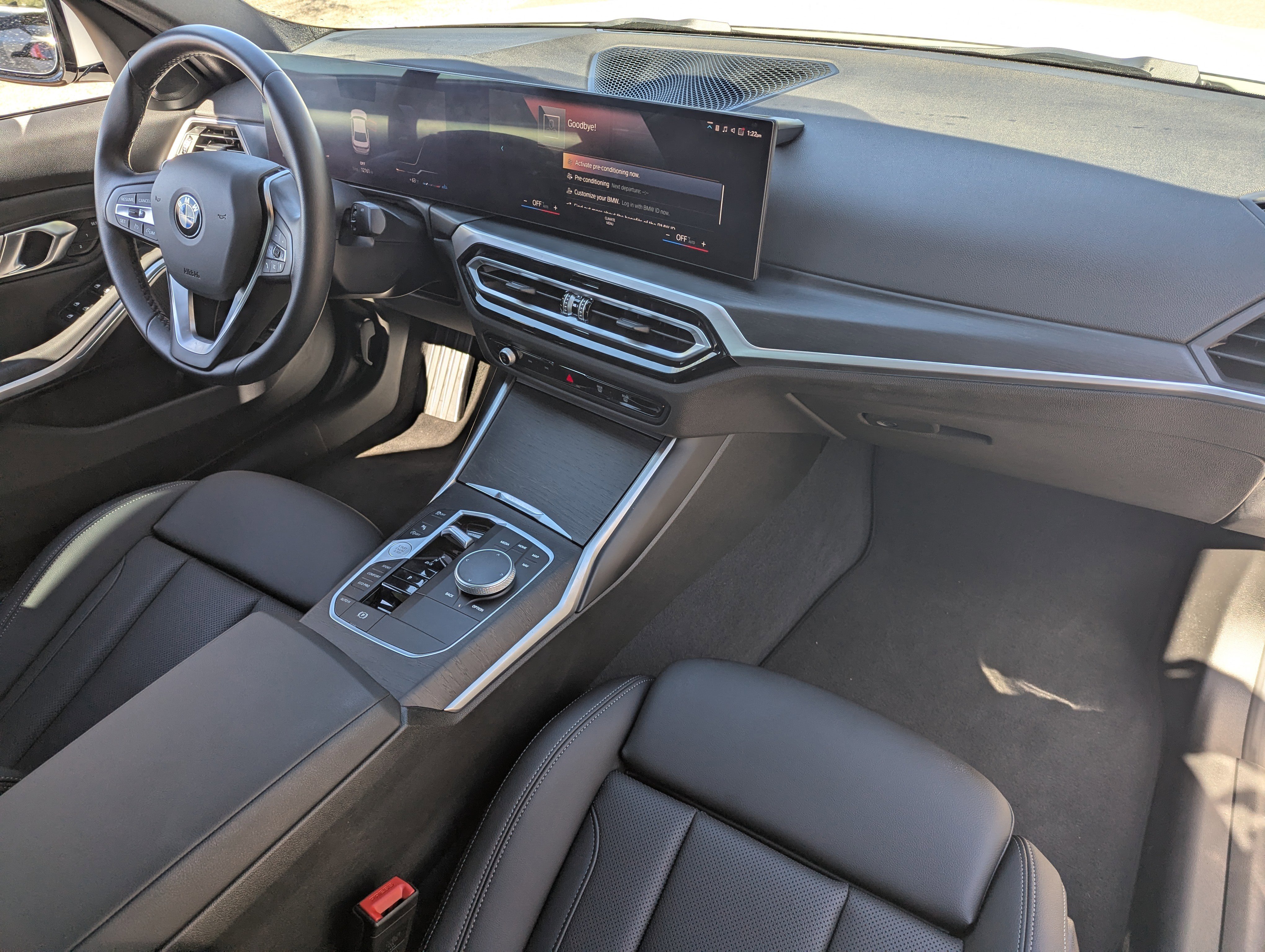 Used 2023 BMW 330i 330i w/ Driving Assistance Package image 13