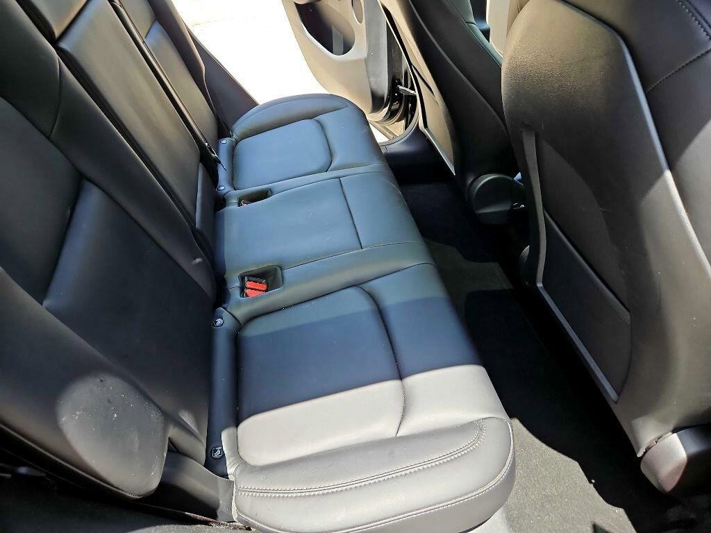 Used 2021 Tesla Model Y Performance image 21