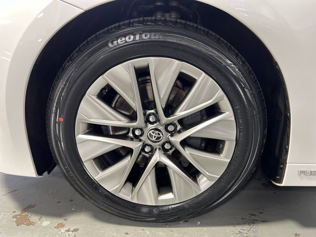 Certified 2022 Toyota Mirai XLE image 9