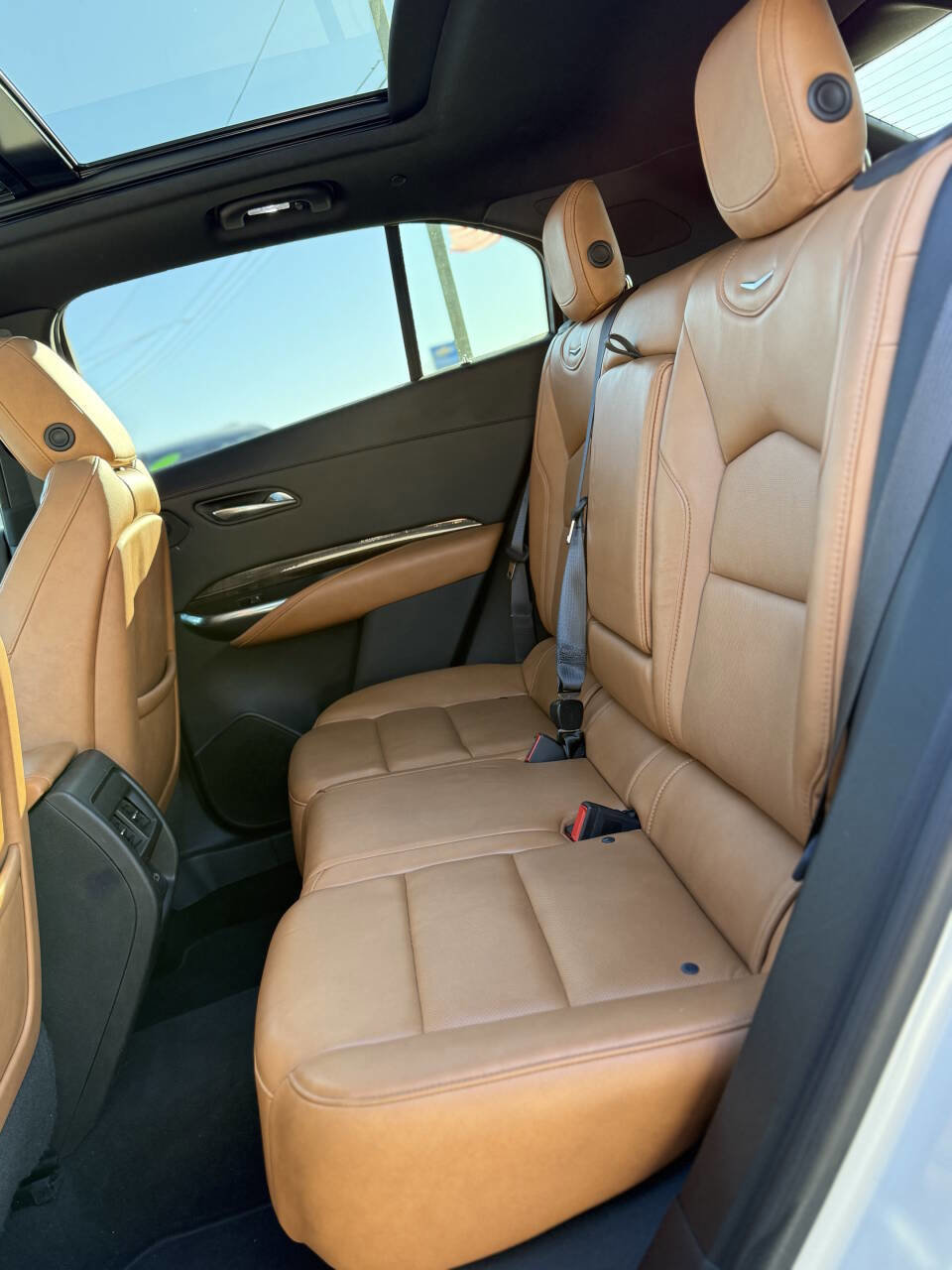 Used 2019 Cadillac XT4 Premium Luxury image 11