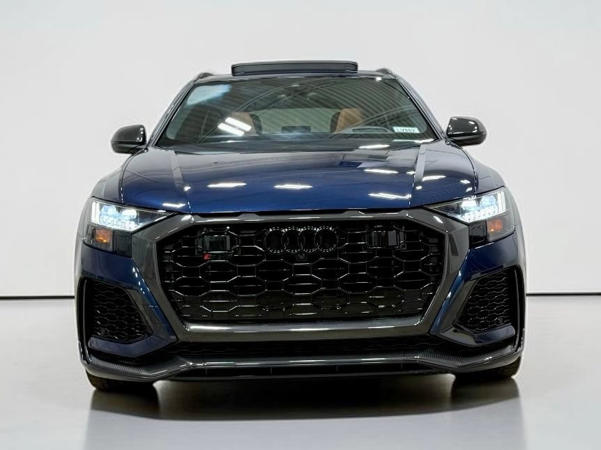 Used 2024 Audi RS Q8 AWD/4WD image 10