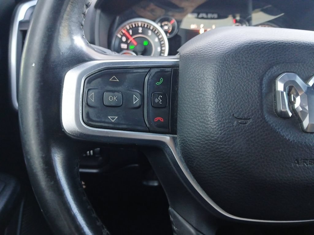 Used 2019 RAM 1500 Big Horn AWD/4WD image 11
