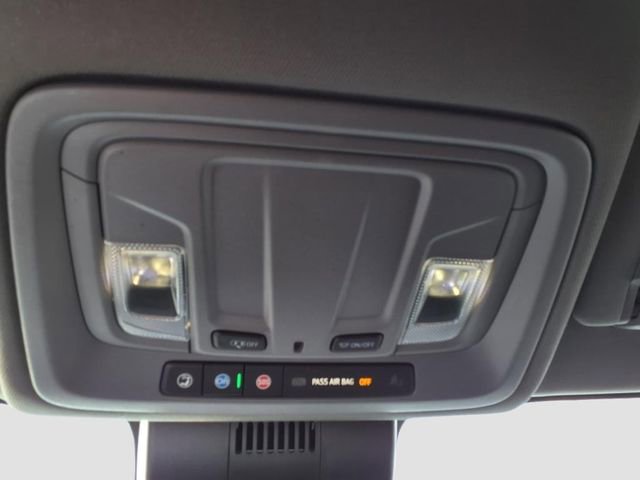 Used 2022 Chevrolet Silverado 1500 Custom image 26