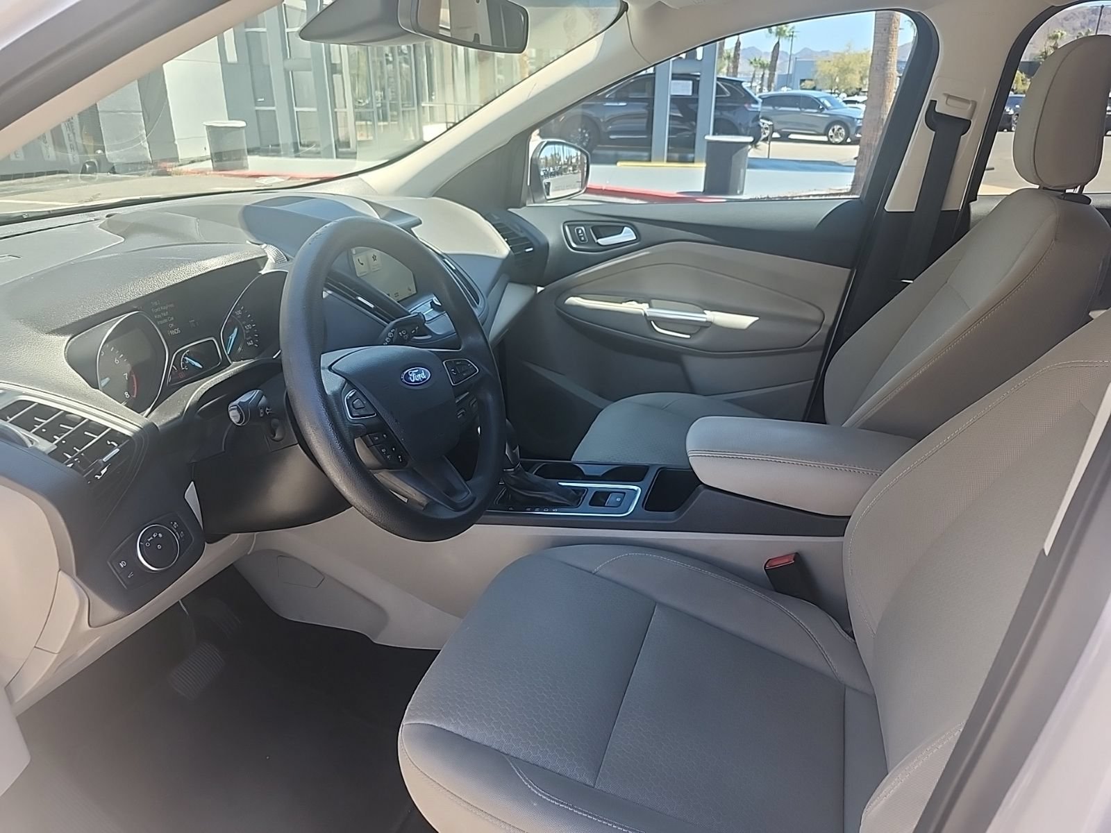 Used 2019 Ford Escape SE FWD image 11