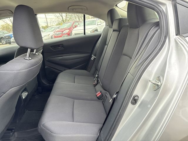 Used 2024 Toyota Corolla LE AWD/4WD image 38