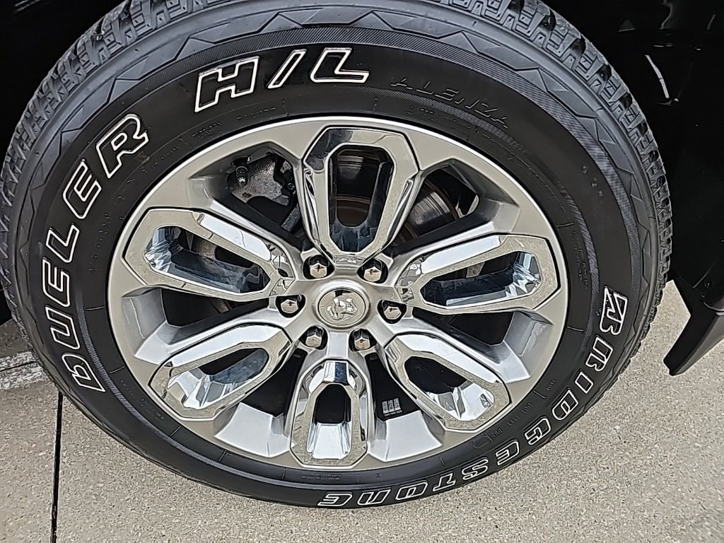 Certified 2023 RAM 1500 Laramie image 4