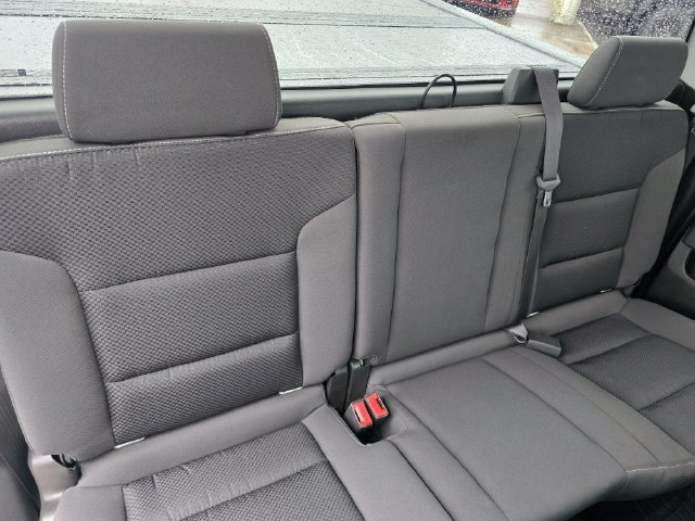 Used 2018 Chevrolet Silverado 1500 LT AWD/4WD image 32
