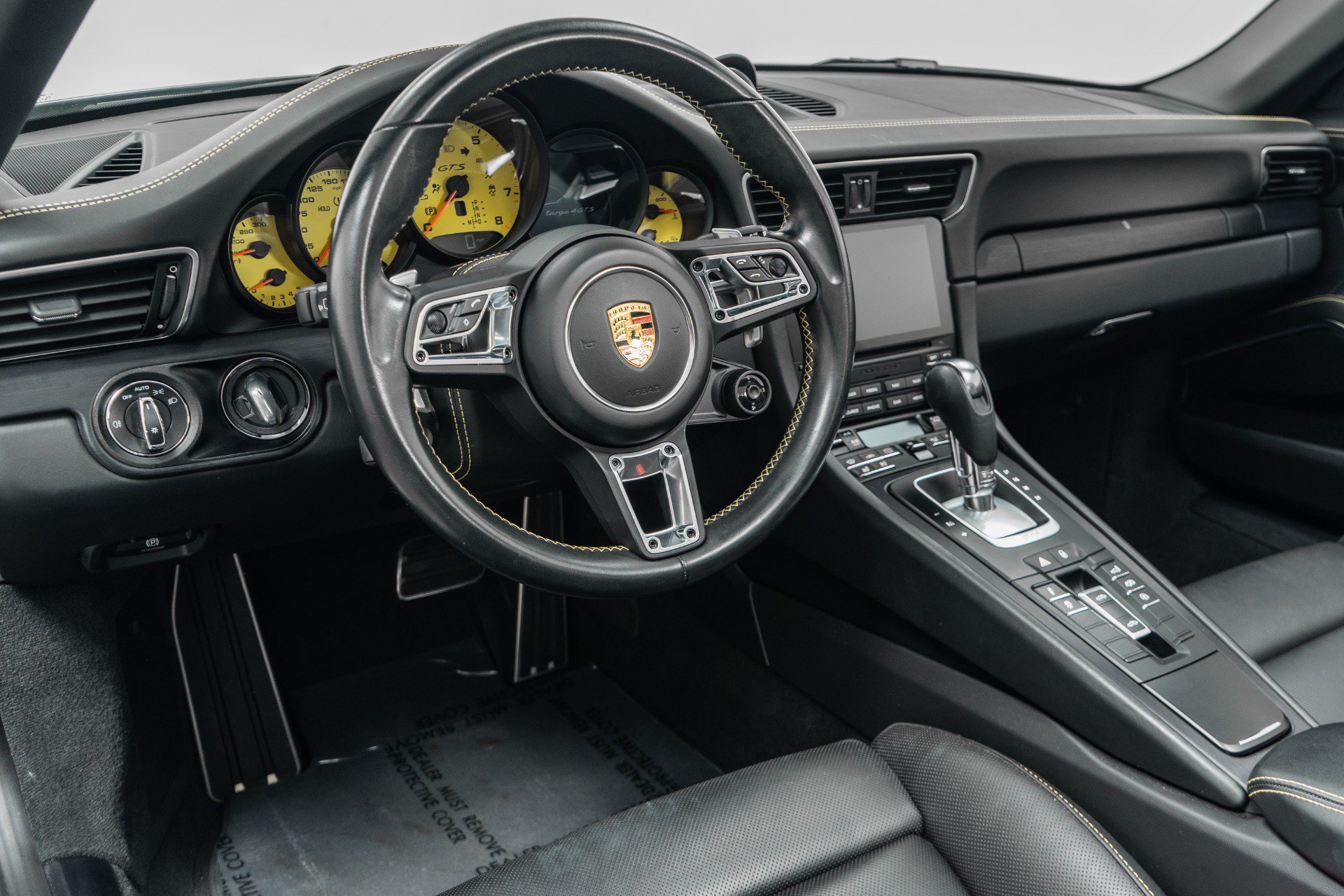 Used 2018 Porsche 911 Targa 4 GTS AWD/4WD image 13