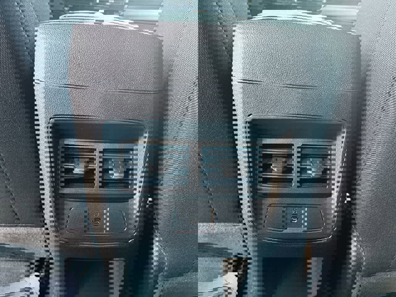 Used 2024 GMC Canyon Elevation w/ Trailering Package image 21