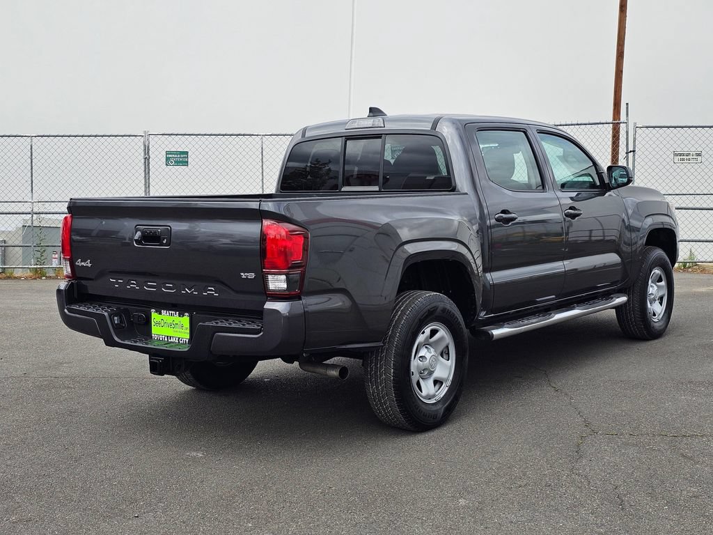 Used 2020 Toyota Tacoma SR AWD/4WD image 7