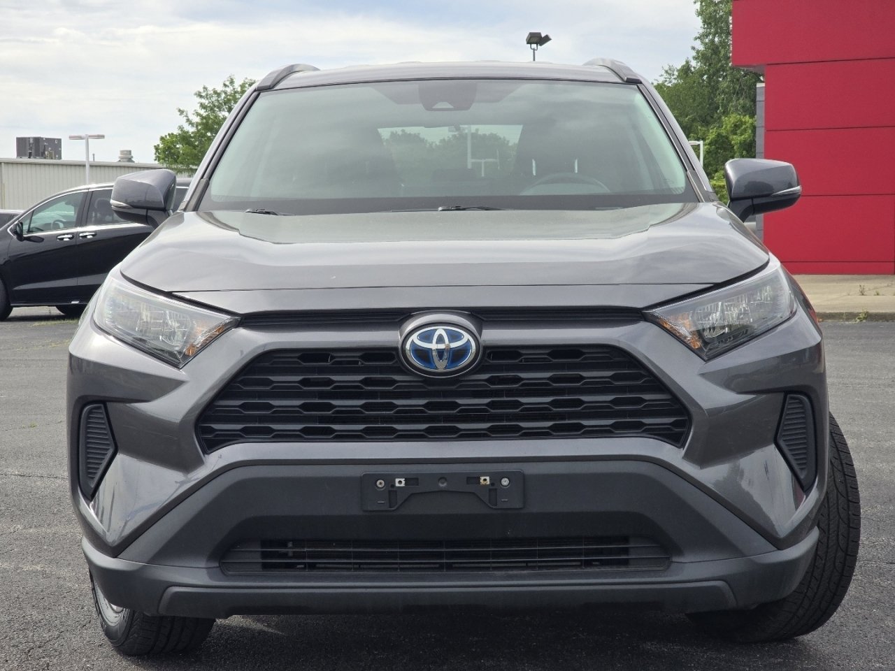 Certified 2022 Toyota RAV4 LE AWD/4WD image 9