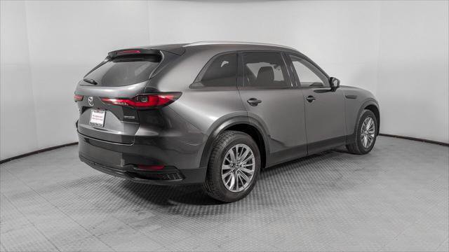 Used 2024 MAZDA CX-90 3.3 Turbo w/ Preferred Plus image 8