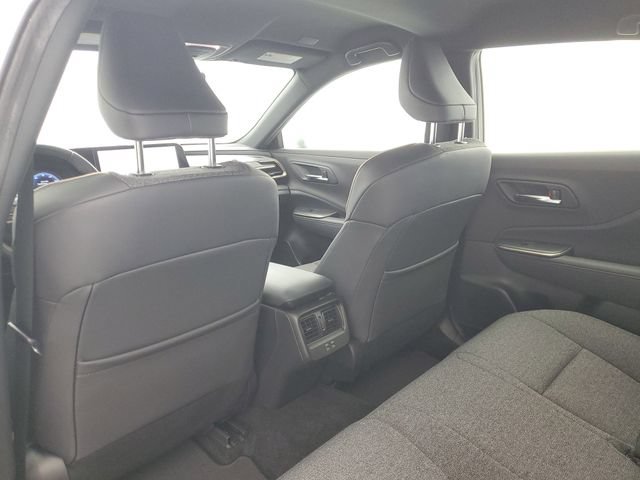 Used 2023 Toyota Crown AWD/4WD image 12