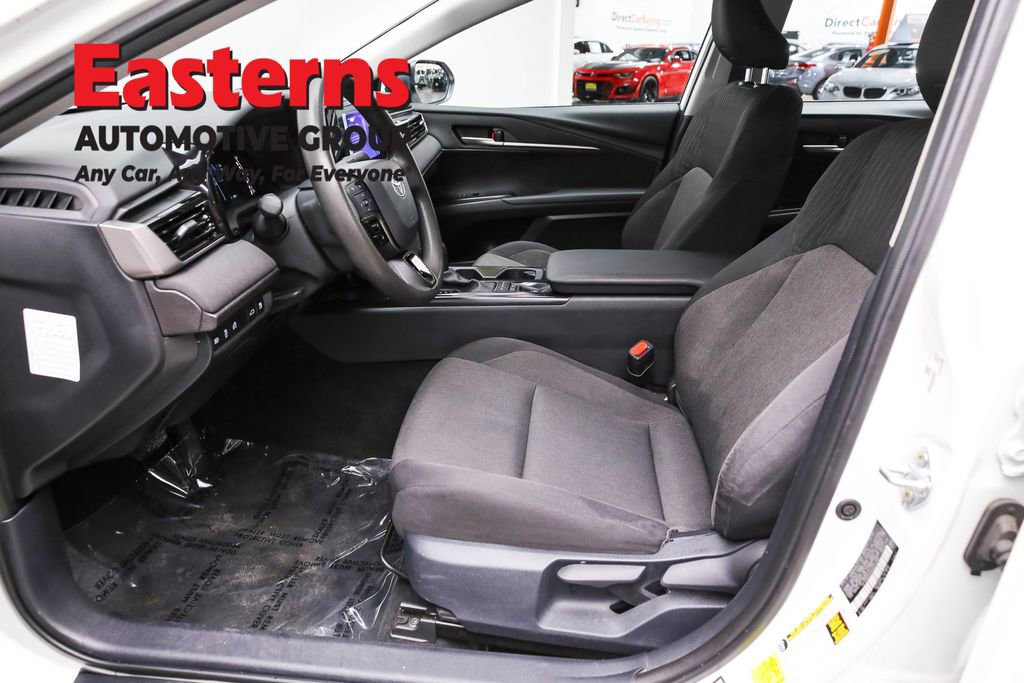 Used 2025 Toyota Camry LE image 14