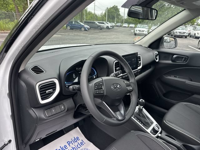New 2026 Hyundai Venue SEL FWD image 20