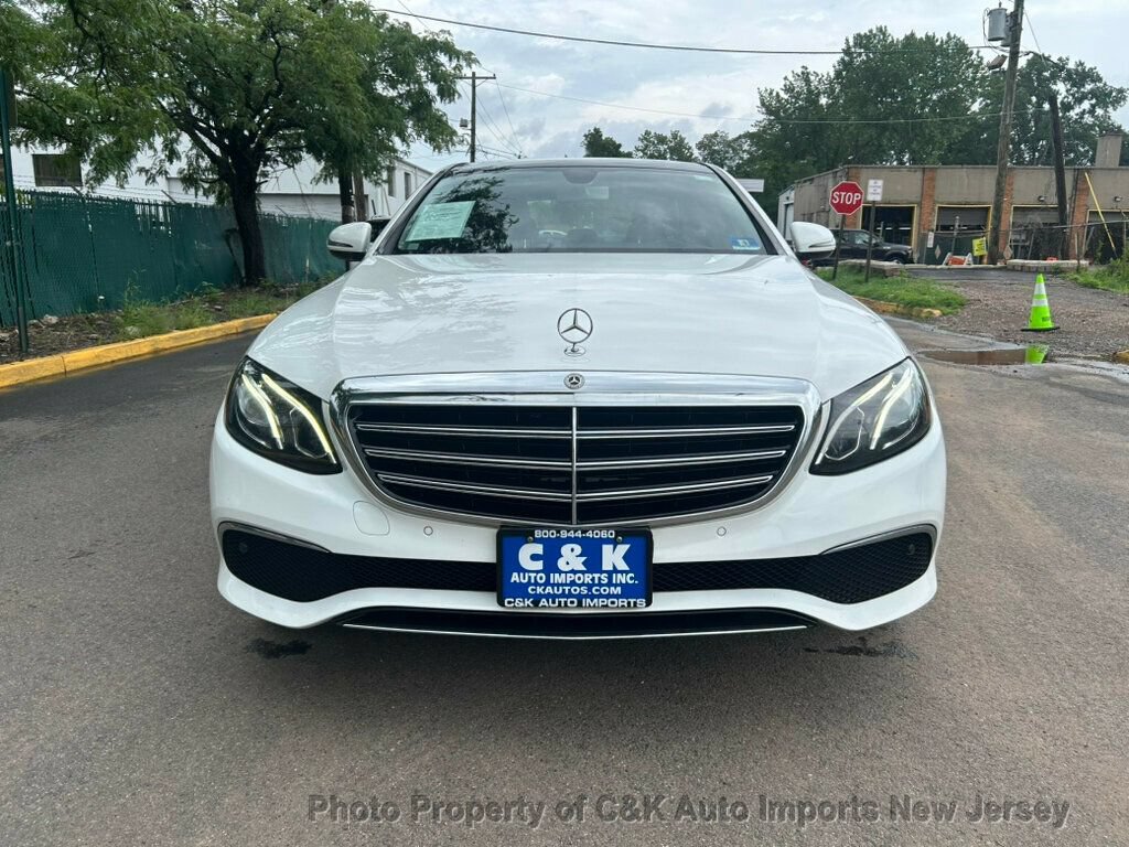Used 2018 Mercedes-Benz E 300 4MATIC image 3