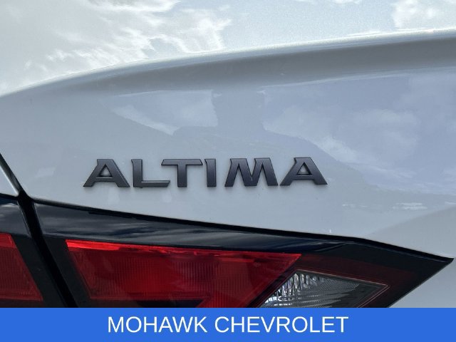 Used 2024 Nissan Altima 2.5 SL FWD image 33