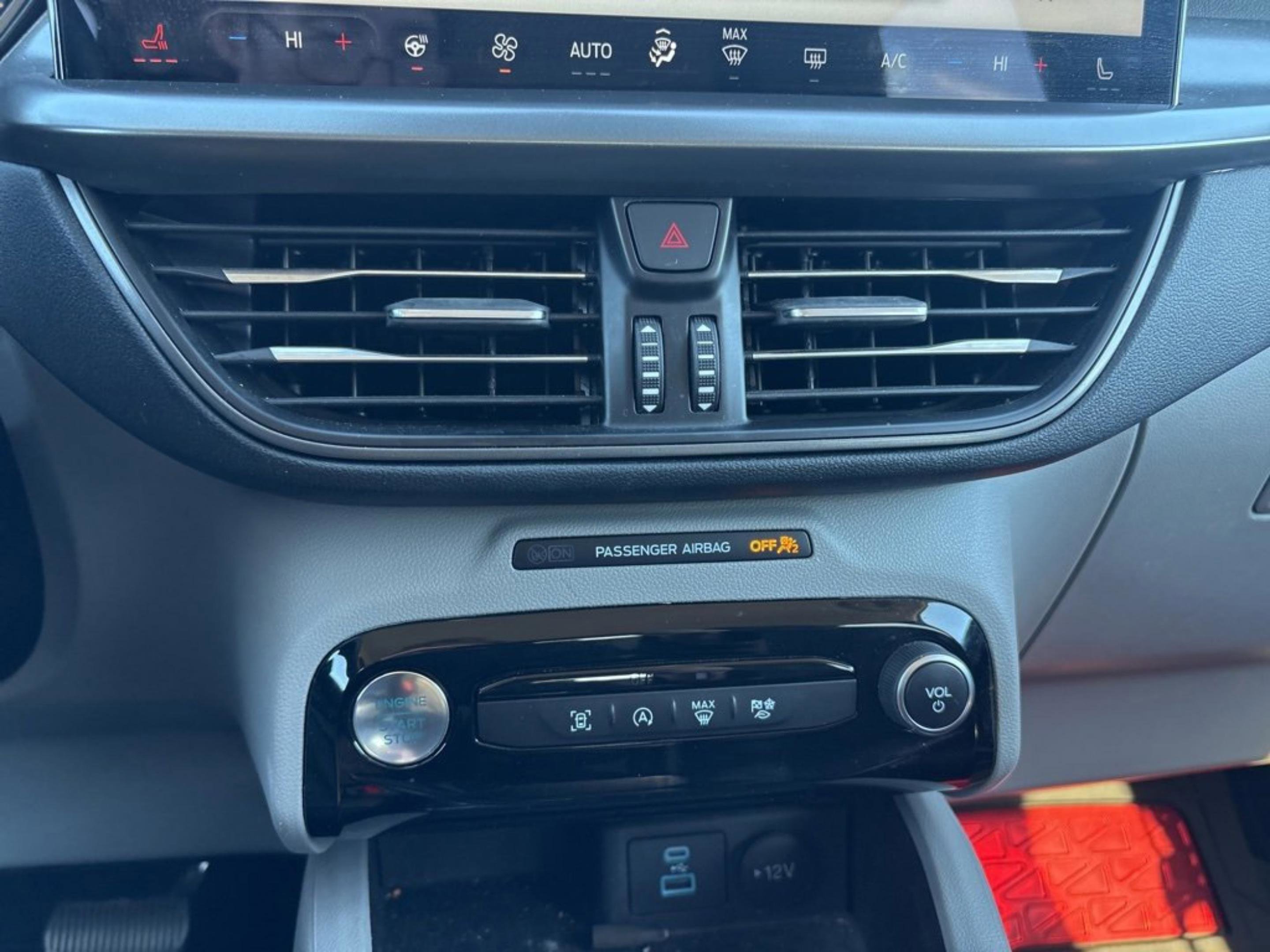 Used 2023 Ford Escape Active w/ Tech Pack #1 image 18