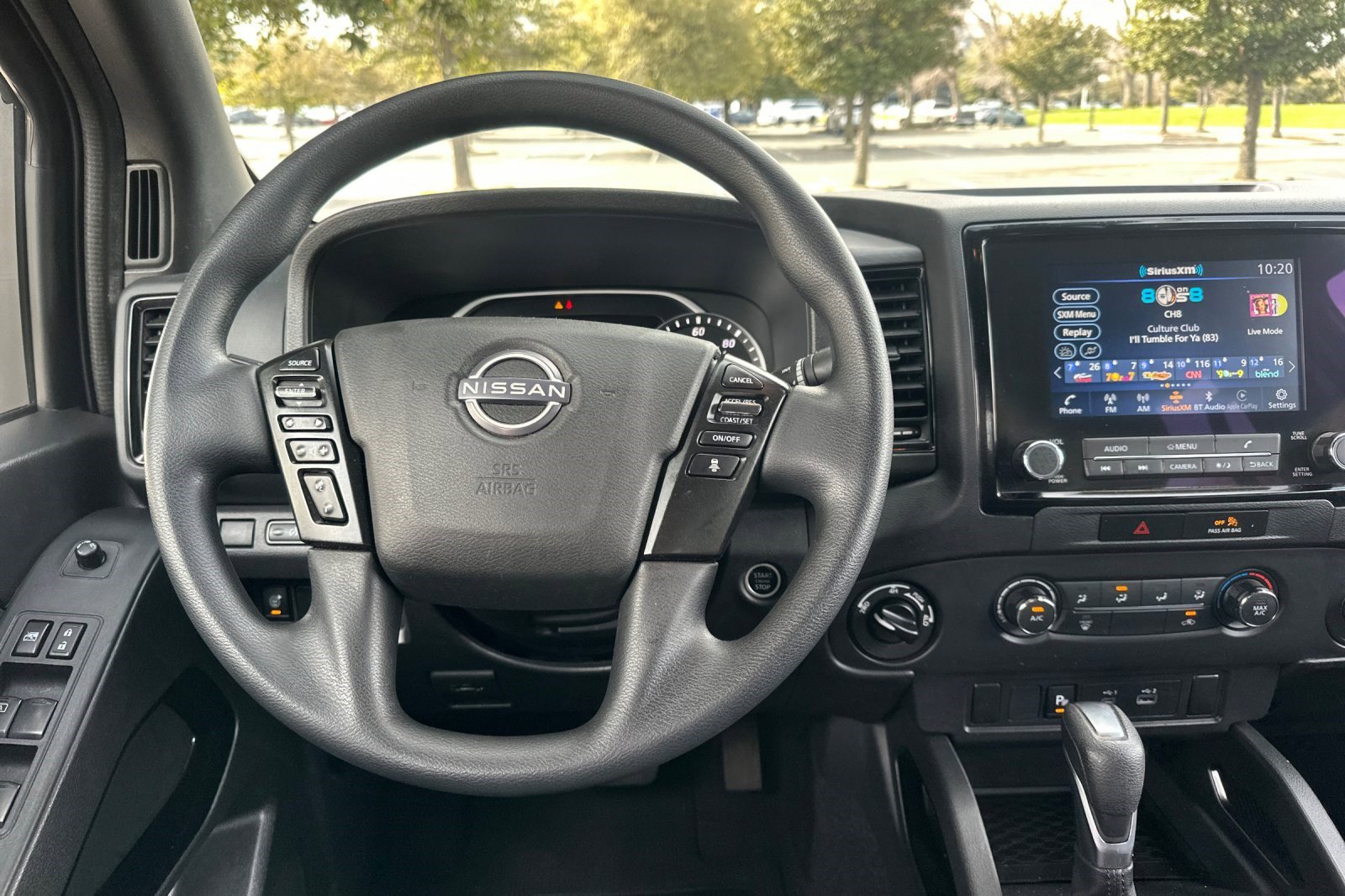 Used 2023 Nissan Frontier SV w/ Midnight Edition Package image 18