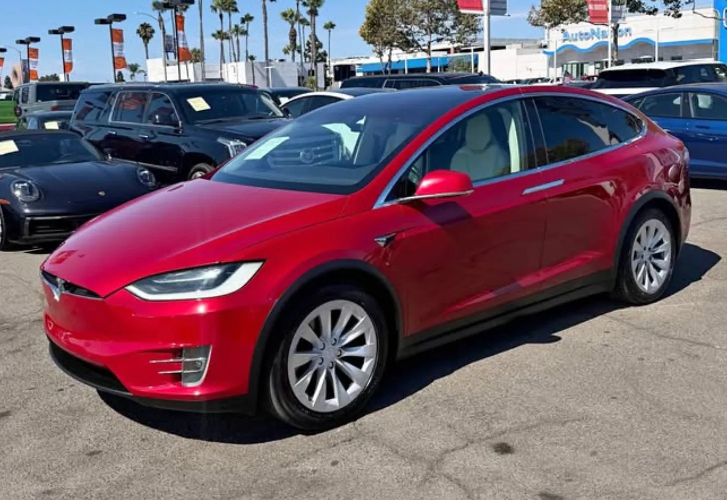 Used 2017 Tesla Model X 100D AWD/4WD image 2