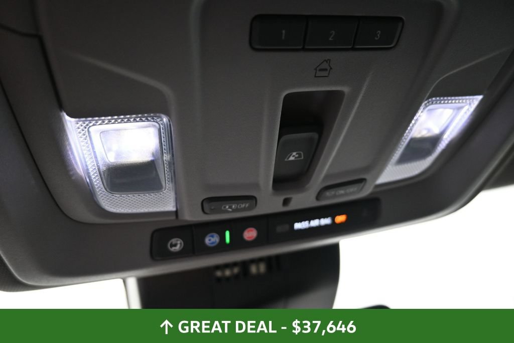 Used 2022 GMC Sierra 1500 SLT w/ SLT Convenience Package AWD/4WD image 39