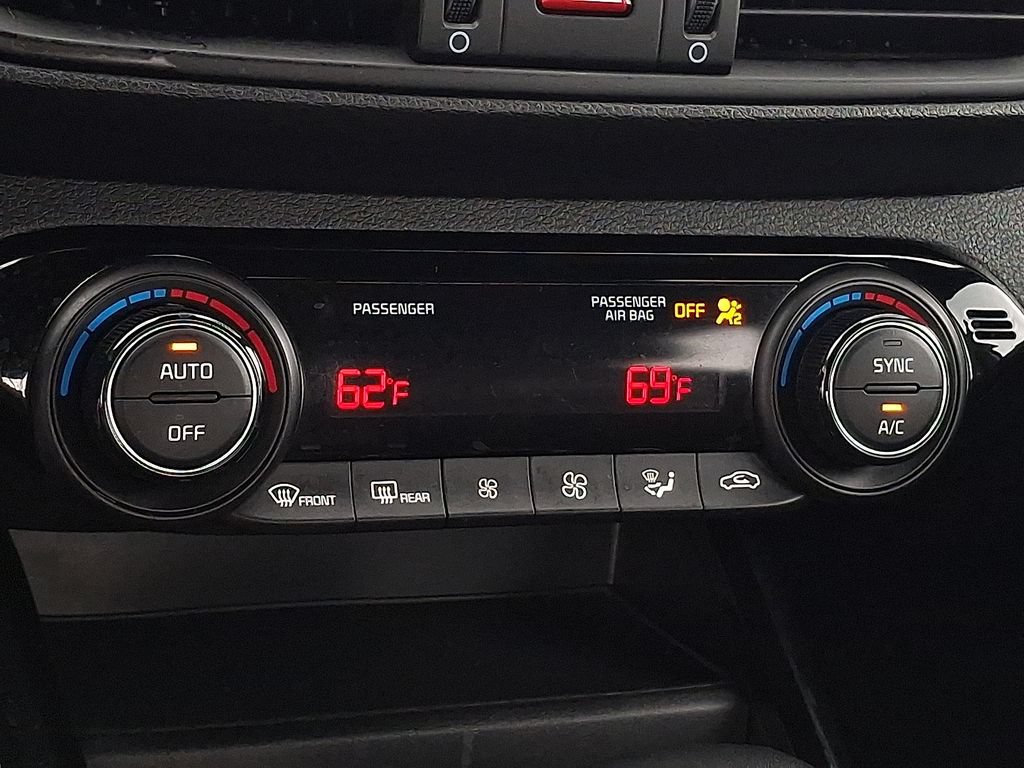 Certified 2023 Kia Forte GT-Line FWD image 21