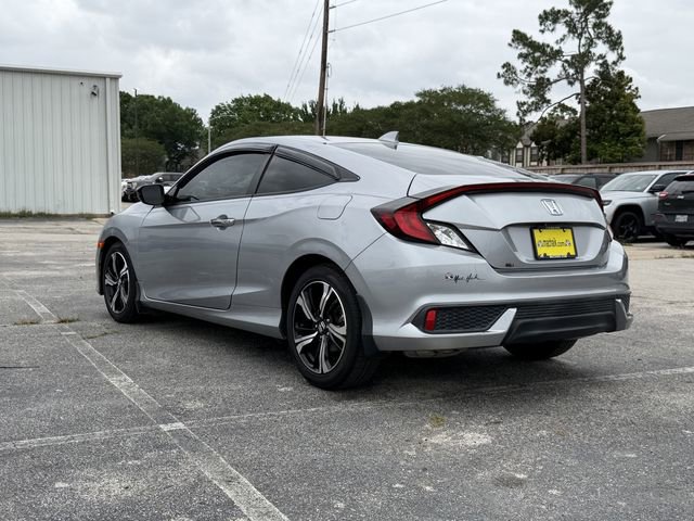 Used 2018 Honda Civic Touring image 5