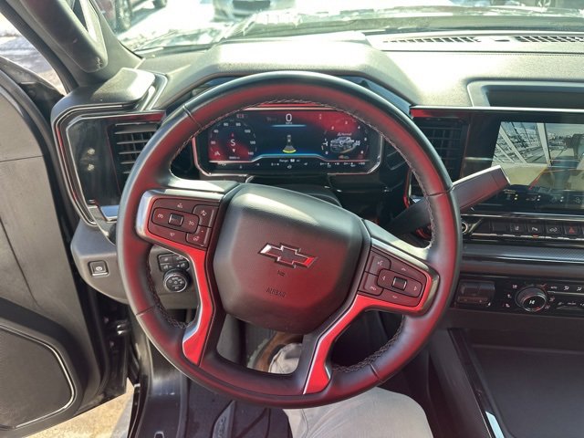 Used 2024 Chevrolet Silverado 2500 ZR2 image 8