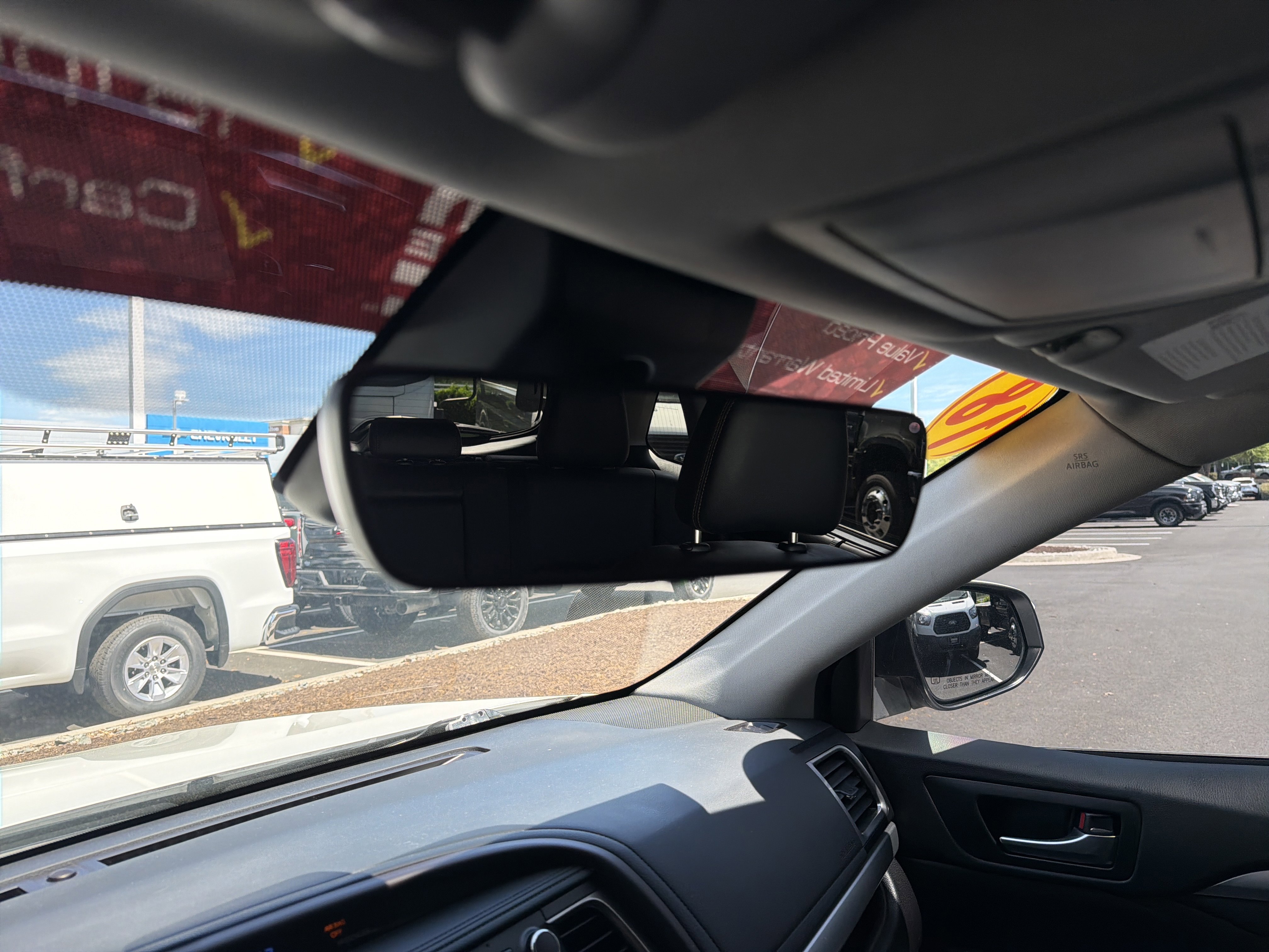 Used 2018 Toyota Highlander XLE image 27