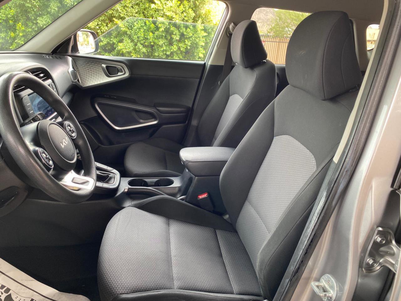 Used 2022 Kia Soul LX w/ Technology Package FWD image 28