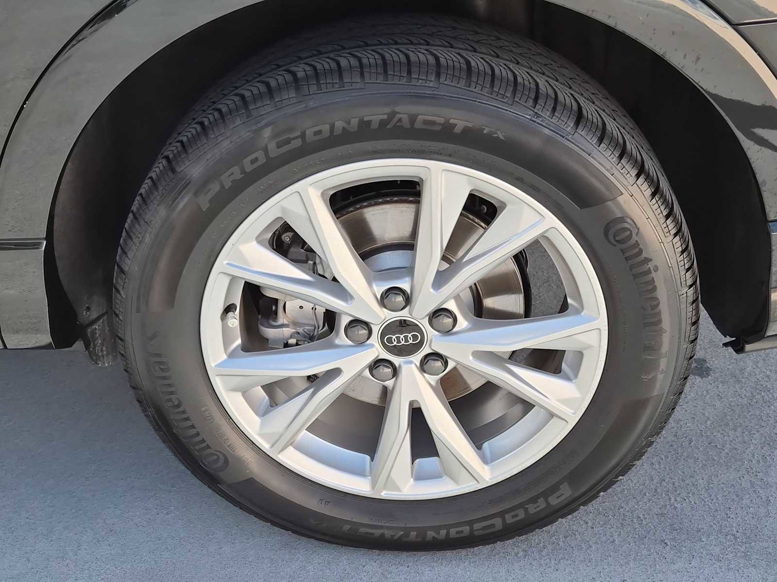 Used 2025 Audi Q3 2.0T Premium w/ Convenience Package image 12