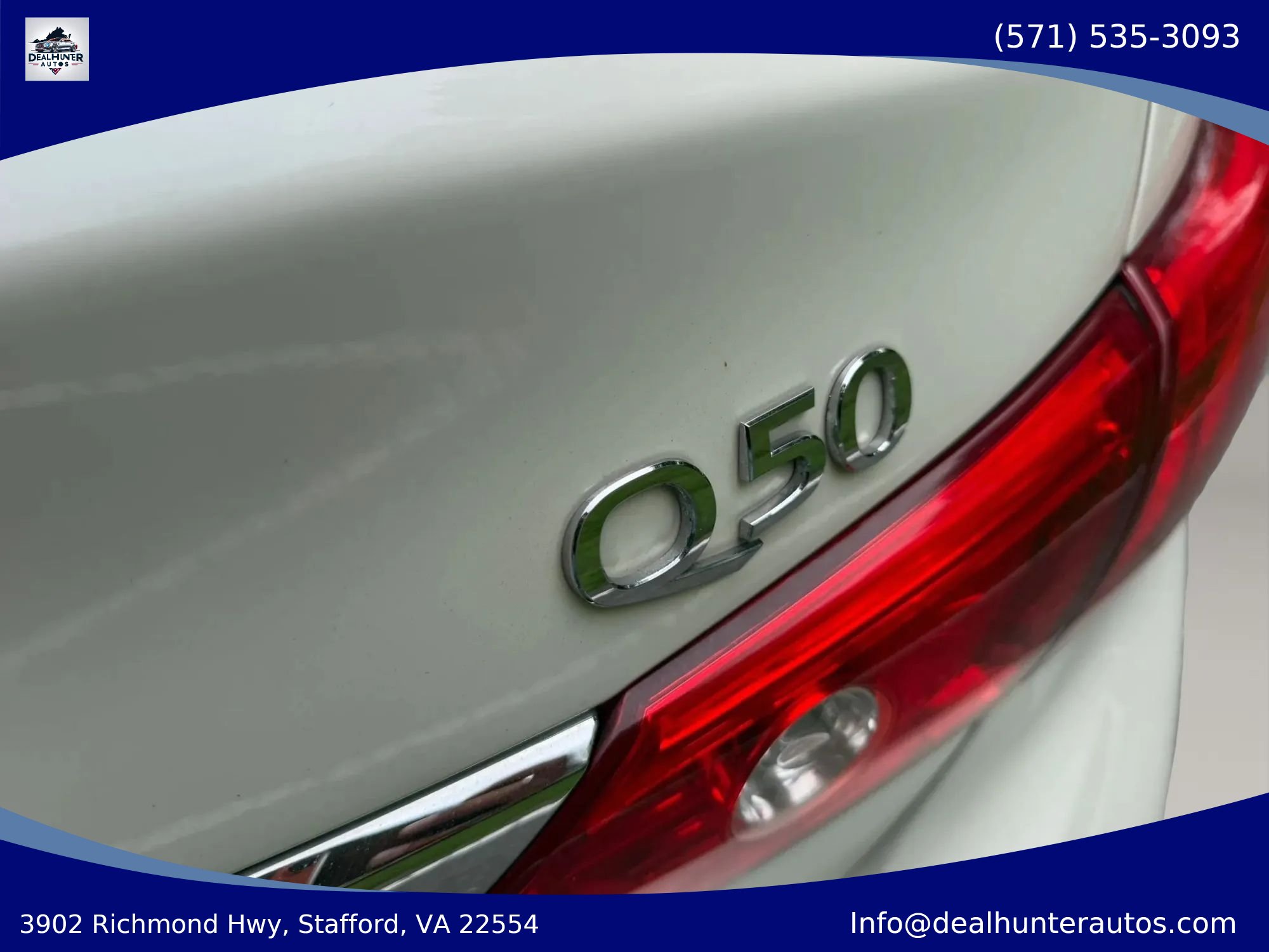 Used 2016 INFINITI Q50 Premium w/ Driver Assistance Package AWD/4WD image 12